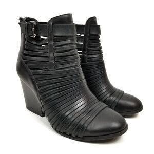 Circus by Sam Edelman Black Strappy Ankle Boots